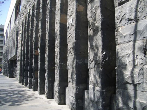 Fachada Presidencia Gobierno de Canarias en Piedra Molinera